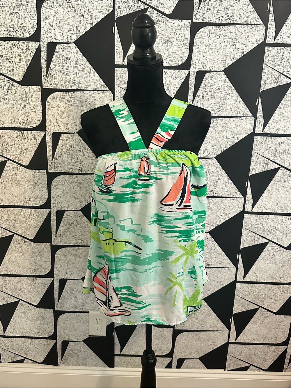 crown & ivy White Green Sailboat Print Halter Top